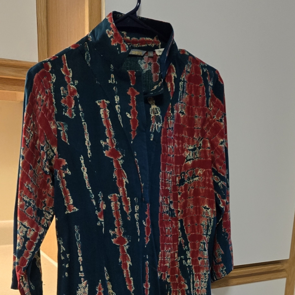 Women Outfit. Pakistani / Indian